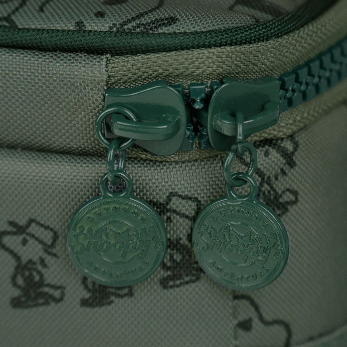 peanuts-beagle-scouts-square-lunch-cooler-bag-p1 00027846-Z.jpg