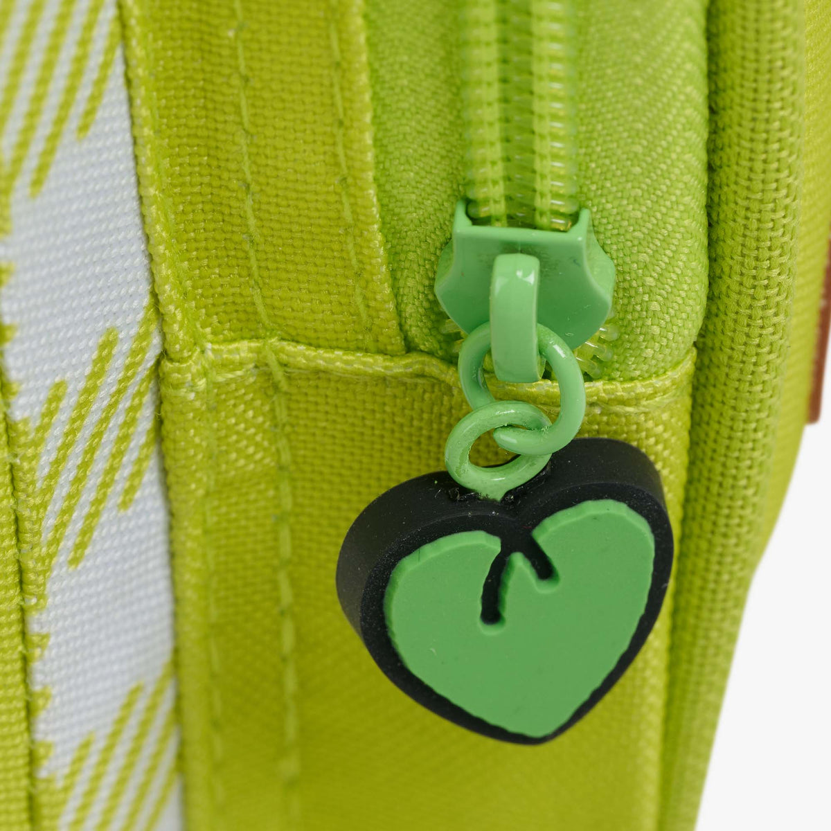 keroppitm-square-lunch-cooler-bag-a1 00028020-Z.jpg