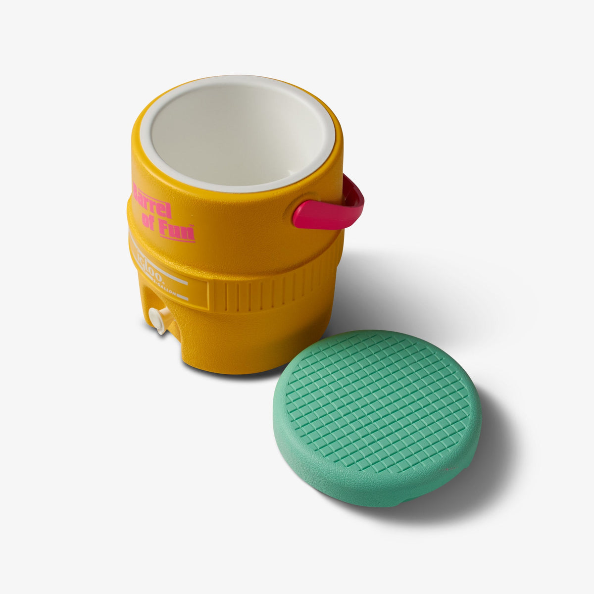 retro-barrel-of-fun-2-gallon-jug-h1 00031416_3.jpg