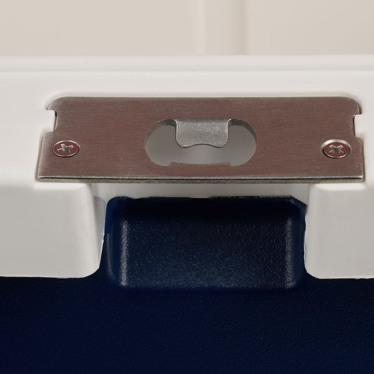 trailmate-25-qt-cooler-g6 00033130-BO.jpg