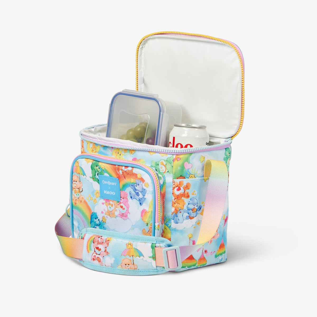 the-care-bearstm-clouds-square-lunch-bag-n0 00066102_3.jpg