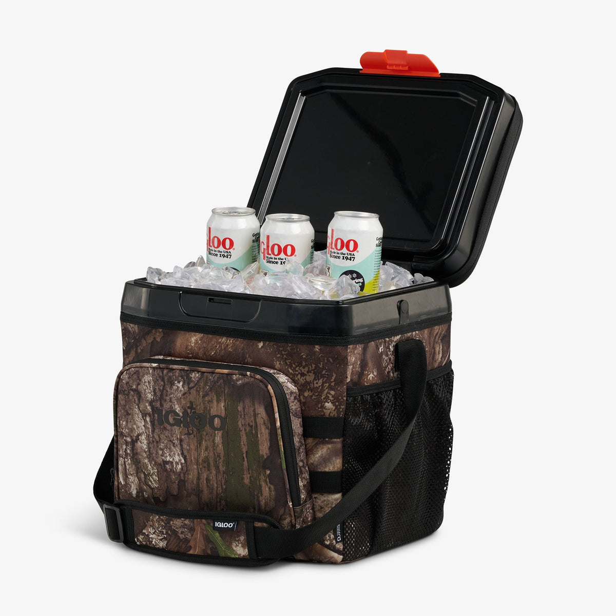 realtree-apx-cool-fusion-26-can-cooler-bag-r5 00066779-P1_4374fabe-de21-46e3-8dcd-d81b4ba4e43d.jpg