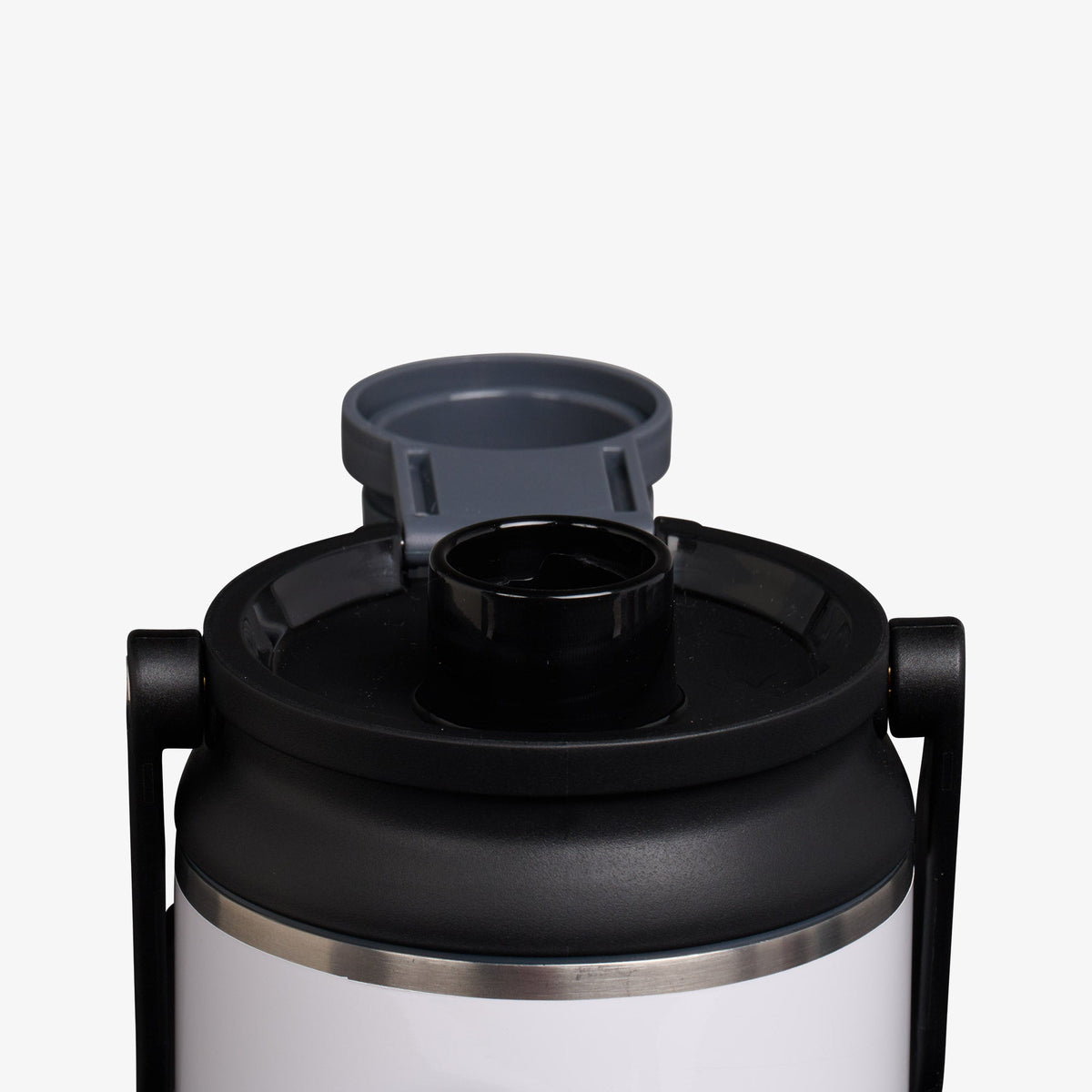 36-oz-twist-n-chug-bottle-j8 00071089-L1.jpg