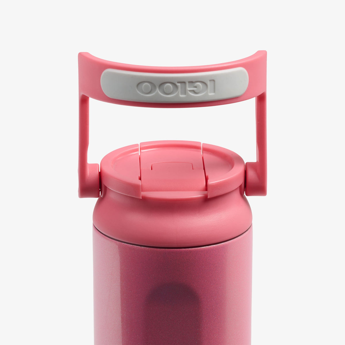 20-oz-sport-sipper-bottle-q7 00071802-HNDL.jpg