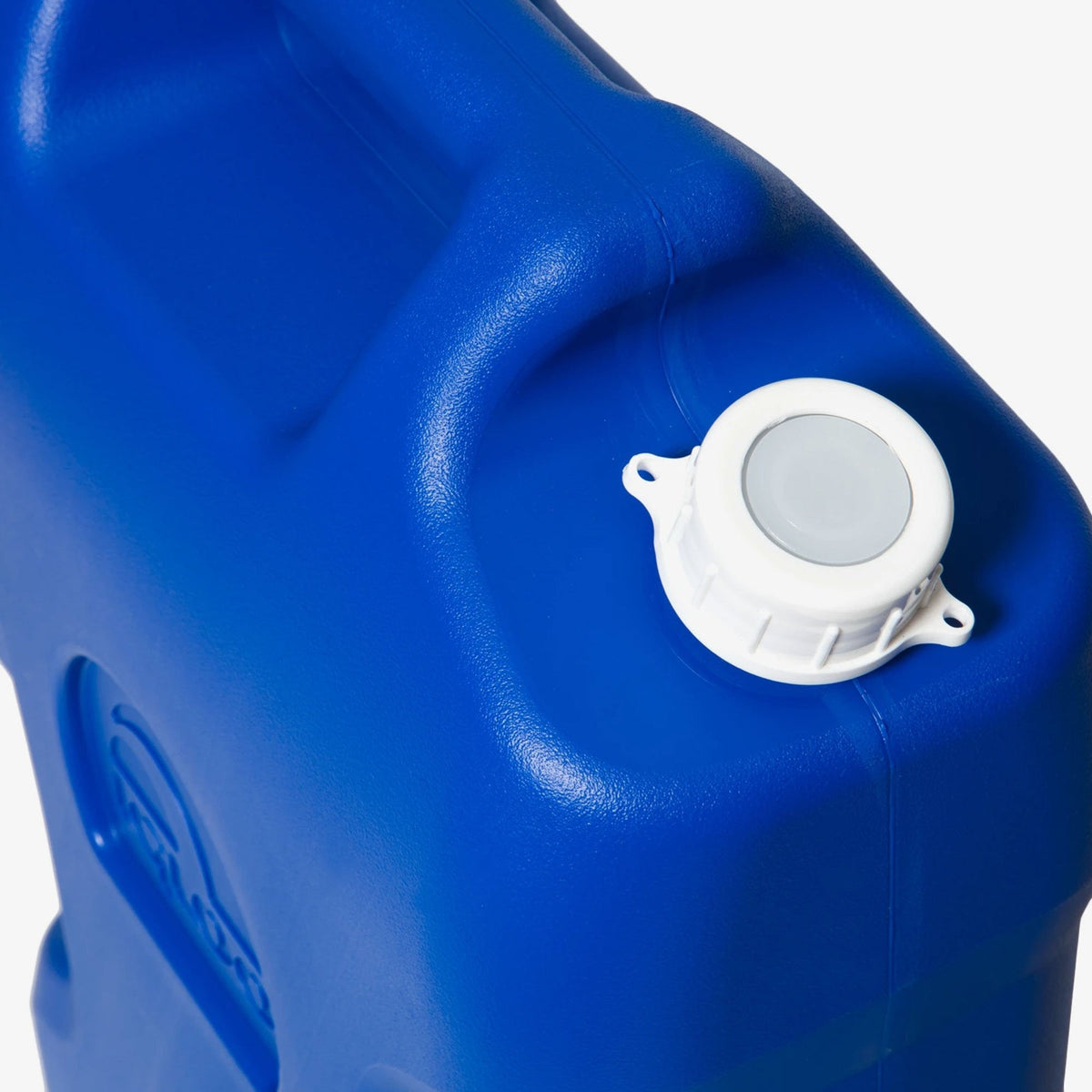 6-gallon-water-container-j1 42154-6-gallon-water-container-ii-majestic-blue-top.jpg